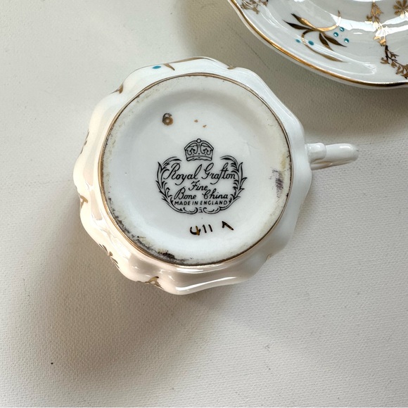 Vintage Teacup & Saucer - Blue Dots - Picture 4 of 7